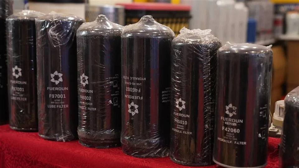 Dyzelino kuro filtro vandens separatoriaus alyvos degalų filtras