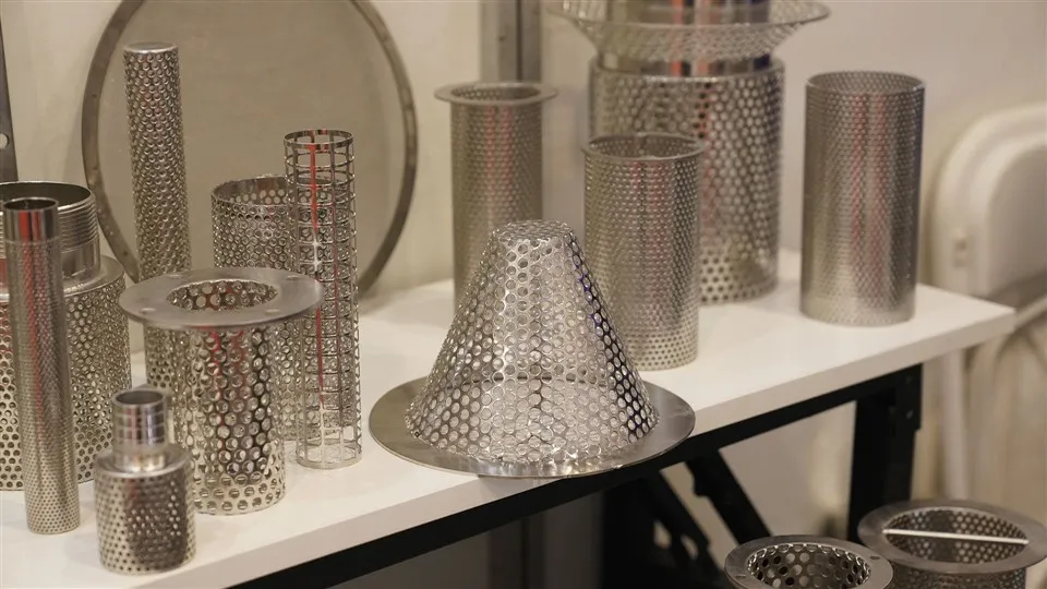 Nerūdijančio plieno perforuoto flanšo filtro kasetė