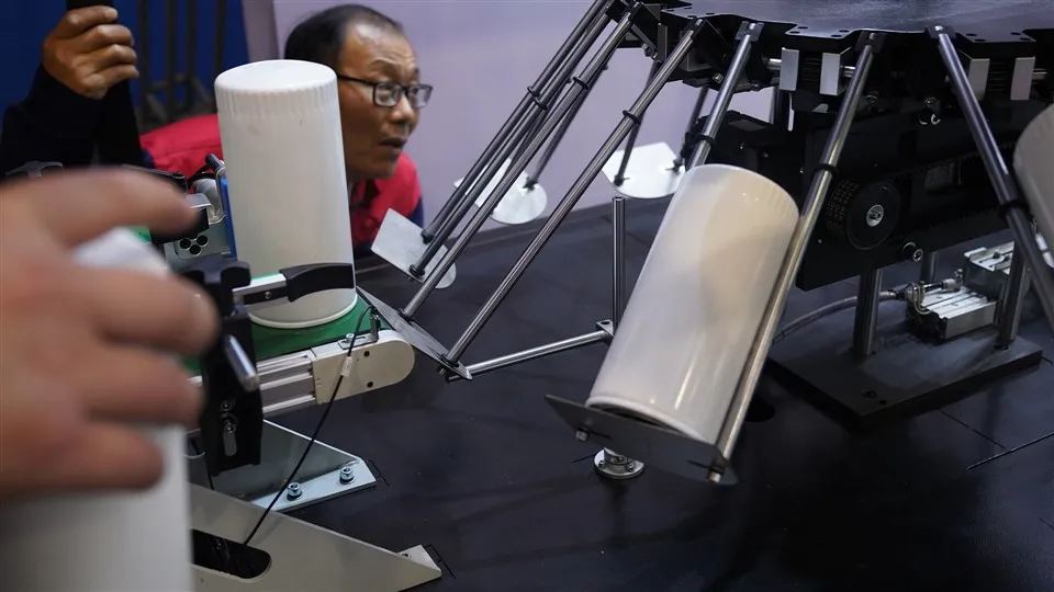 Sunkvežimio variklio dalių alyvos filtro elementas